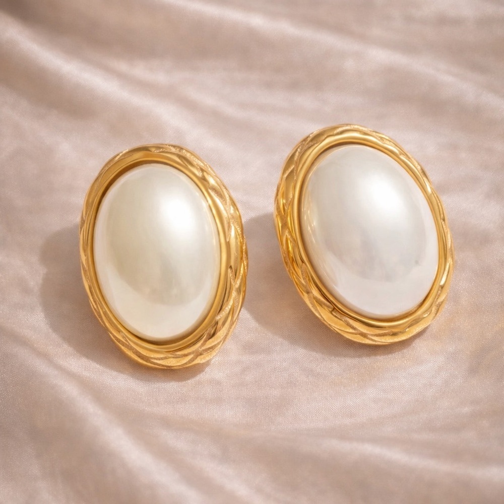Luxury Vintage Style Oval Pearl Statement Earrings Gold Tone - Picture 3 of 16